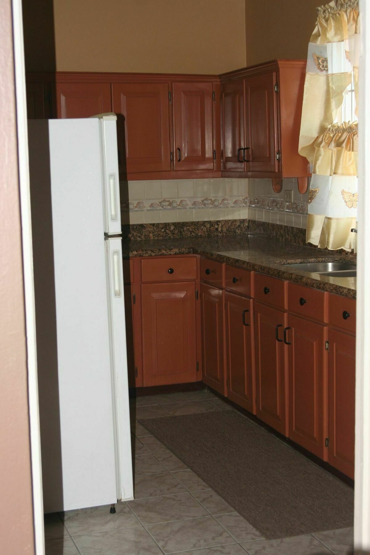 Cozy Apartment Кингстън Екстериор снимка